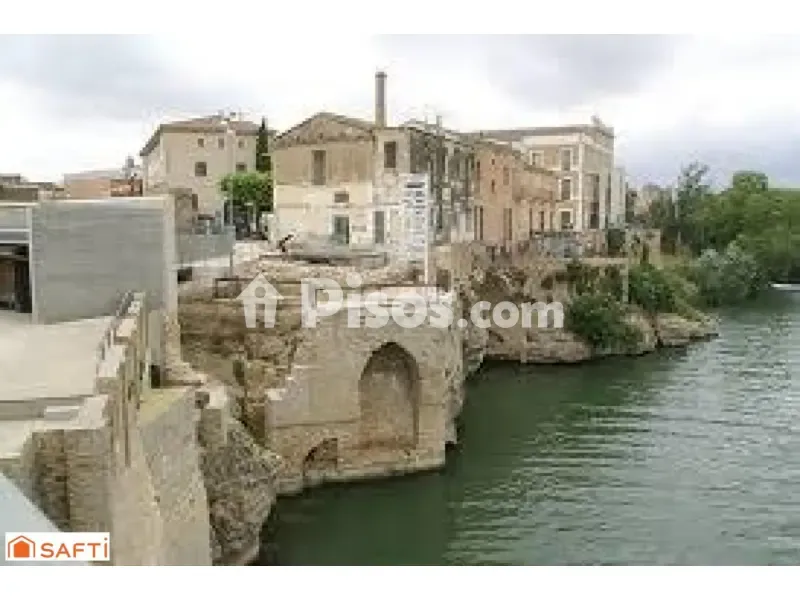 Reformed Apartment with Balcony in Amposta