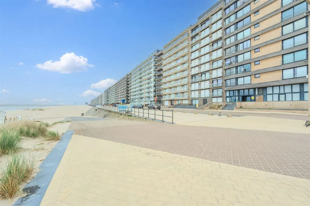 Välivaade - Studio with Frontal Sea View in Middelkerke
