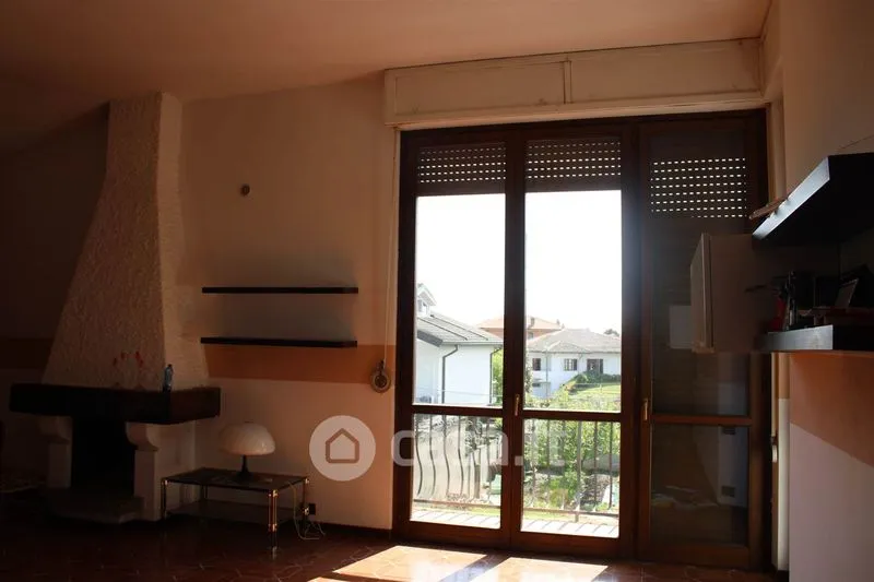 Séjour - Triplex Villa with Pool in Borgo Vercelli