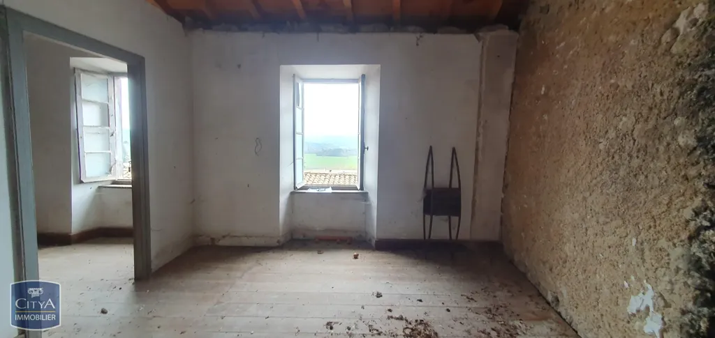 Toad - Village House with Pyrenees View in Belvis