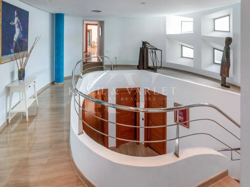 Toad - Luxury Villa with Panoramic Views in Javea