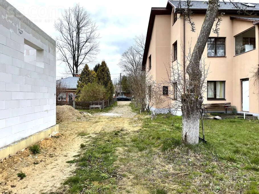 Jardin - Apartment with Garden in Bieriņi, Riga