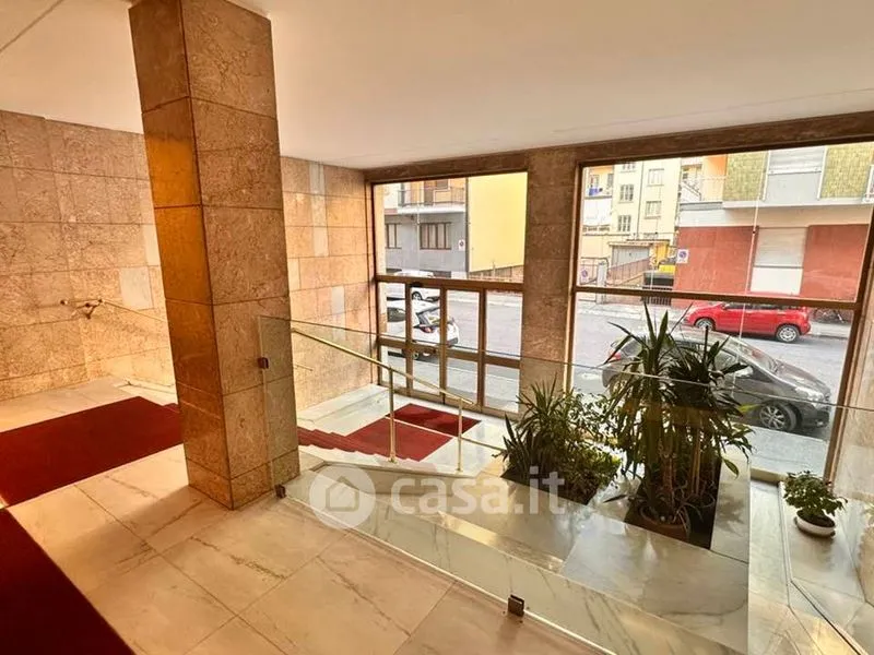 Esik - Spacious Apartment with Balcony in Crocetta, Turin
