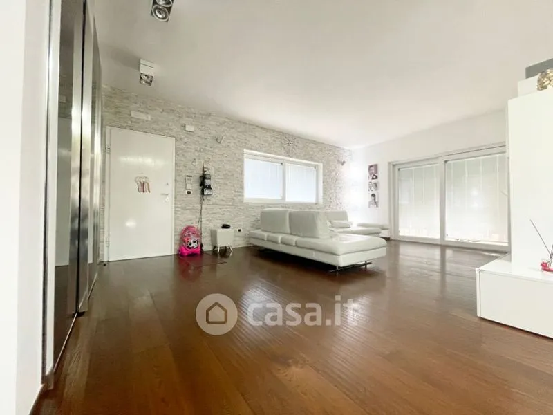 Living Room - Elegant Villa with Garden in Trani