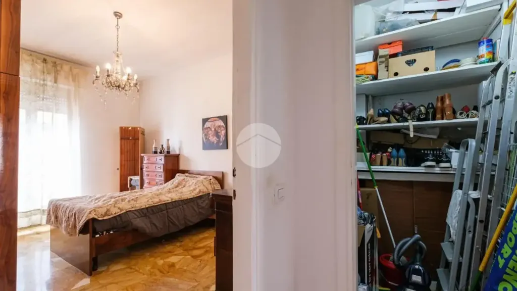 Bedrooms - Triplex with Double Exposure in Milan