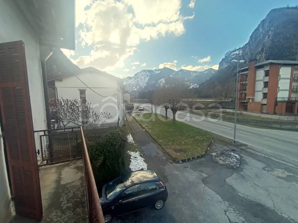 Balcon - Rustic Villa to Renovate in Roccavione