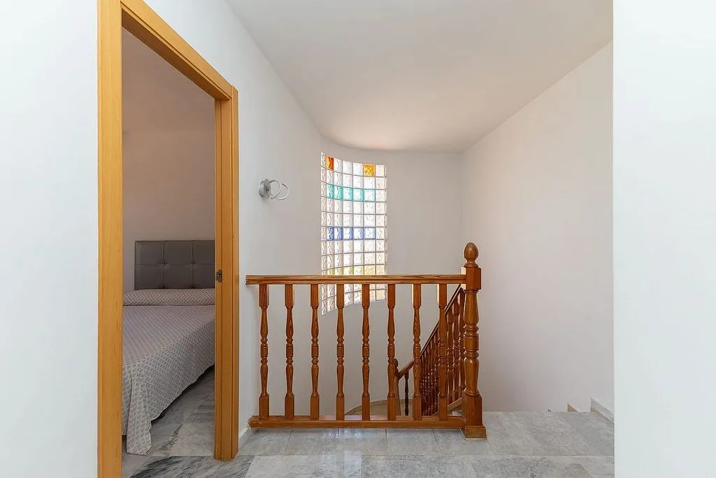 Pièces - Chalet with Pool and Terrace in L'Eliana