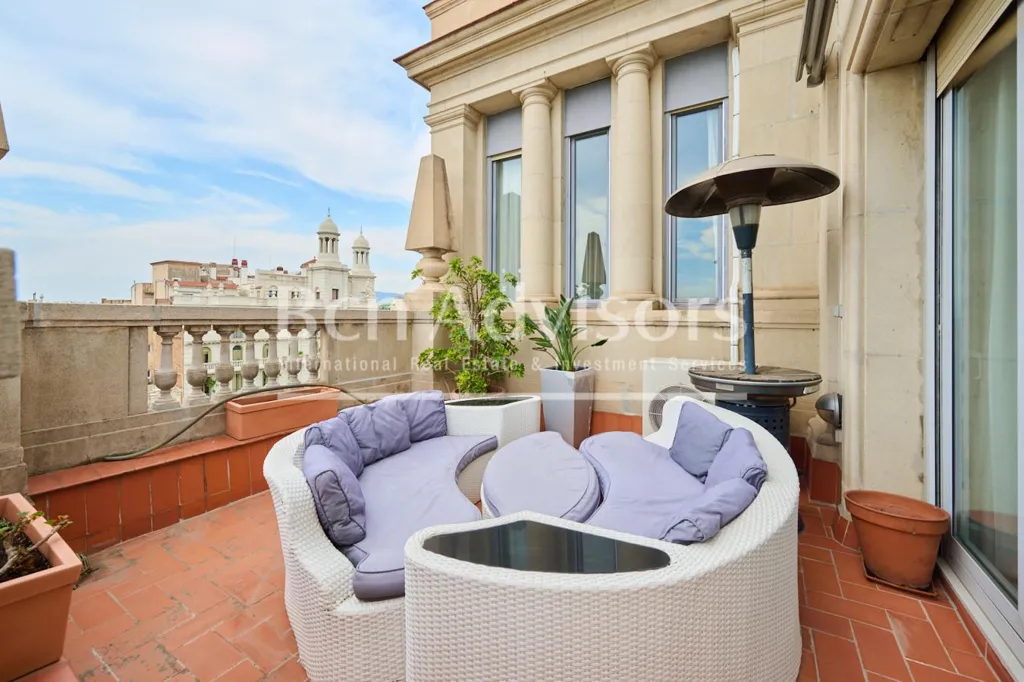 Terrass - Penthouse with Rooftop Pool in Dreta de l'Eixample, Barcelona