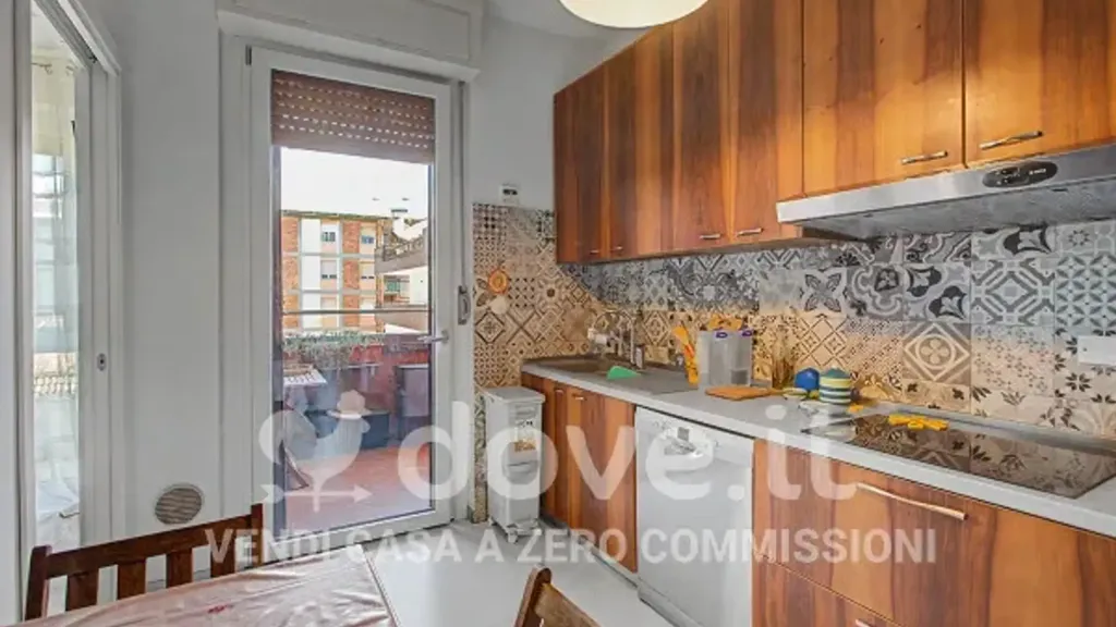 Kitchen - Spacious Apartment with Balcony in Bresso