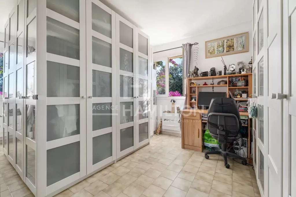 Bureau - Villa avec Piscine à Bois Fleuri, Biot