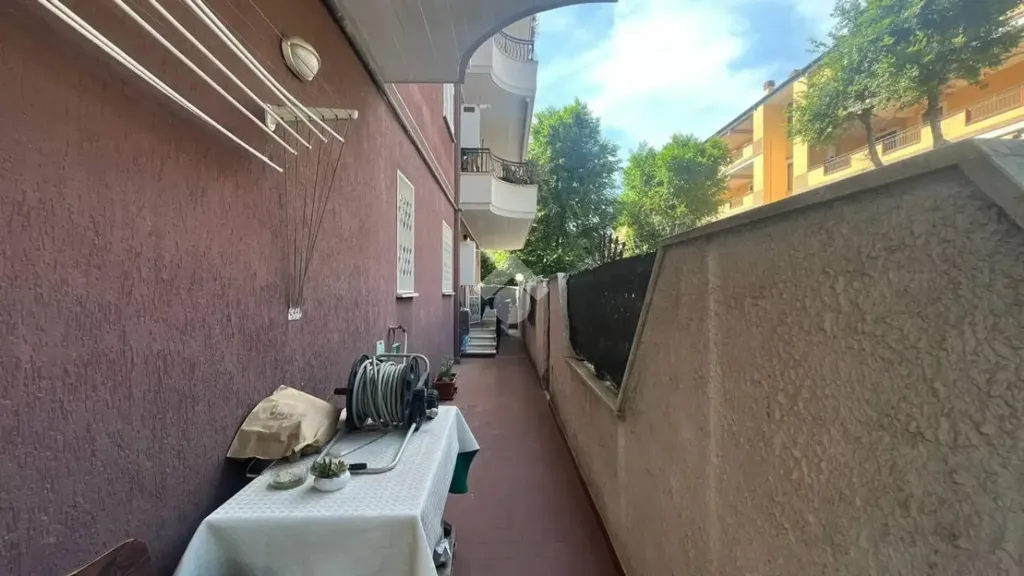 Terrass - Spacious Apartment with Garden in Ladispoli