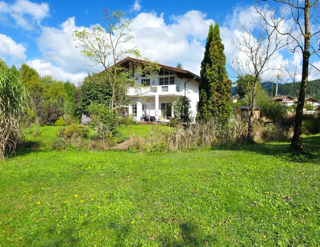 Giardino - Spacious House with Garden in Adnet