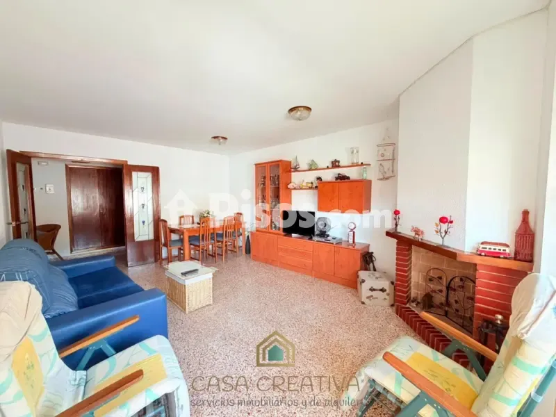 Soggiorno - Spacious Apartment with Balcony in Barx