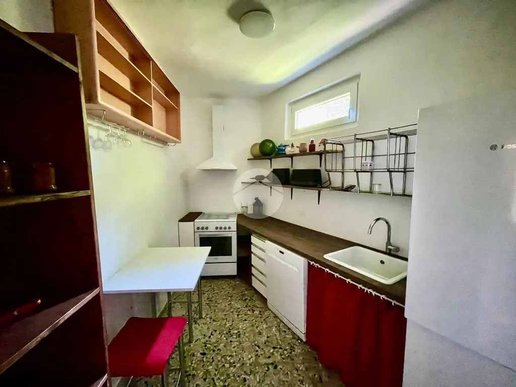 Cucina - Spacious 2-Bedroom with Private Courtyard in Garda