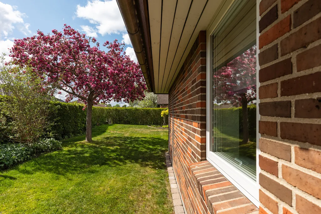 Giardino - Villa with Garden in Jyllinge