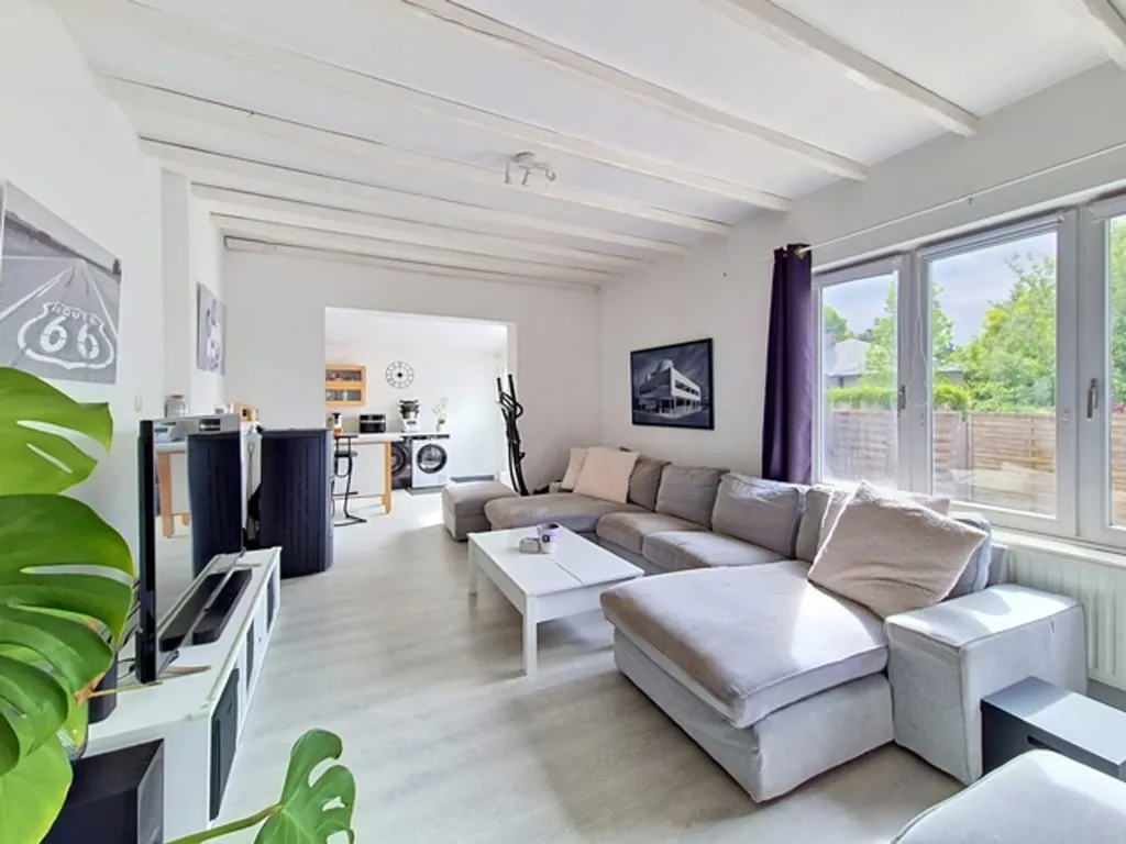 Séjour - Maison 4 Façades avec 2 Logements à Orp-Jauche