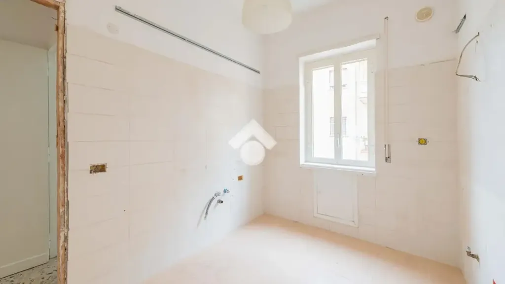 Pièces - Apartment with Triple Exposure in Balduina, Rome