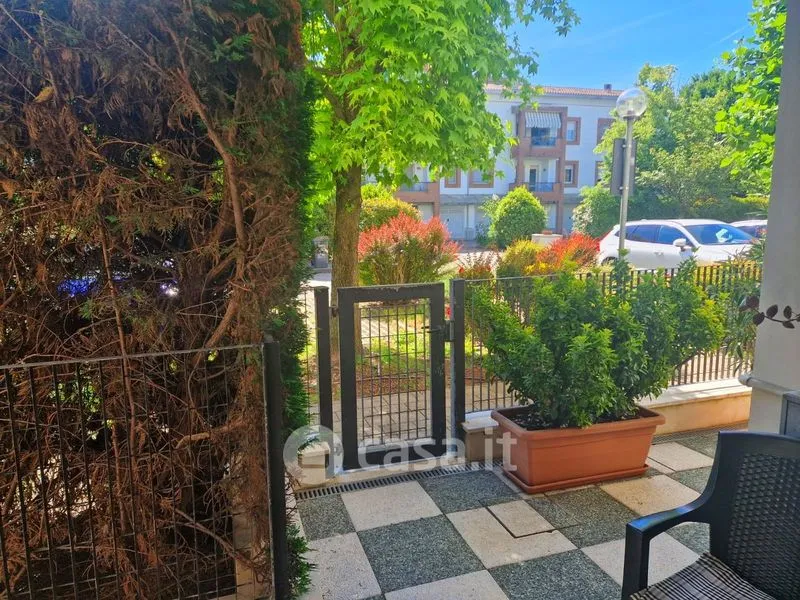 Terrasse - Duplex Apartment with Private Garden in Modena