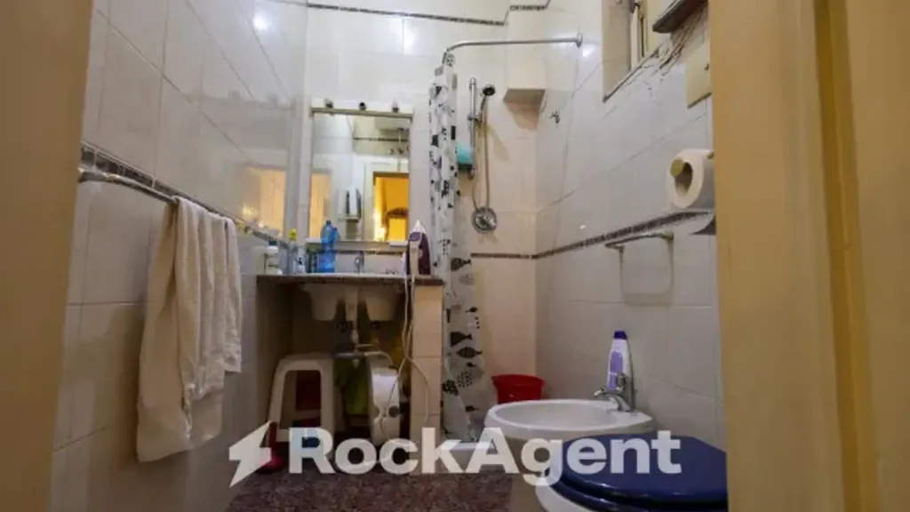 Bathrooms - Historic Apartment with 3-View in Catanzaro