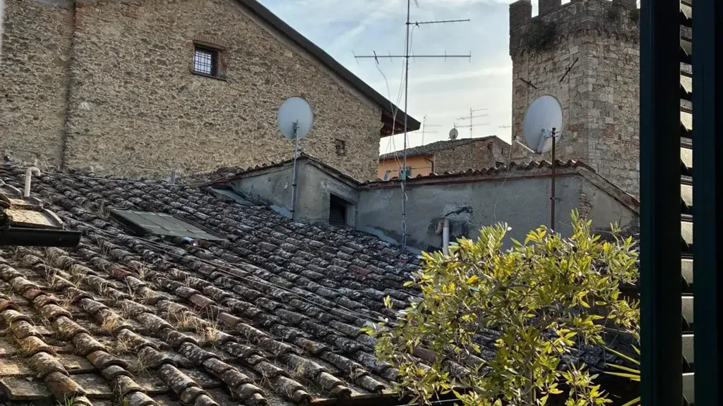 Terrasse - Rustic Apartment with Terrace in Poggibonsi