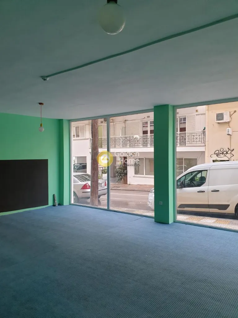 Pièces - Renovated Retail Space in Thebes Centre