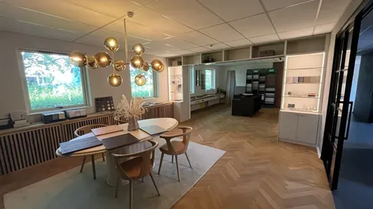 Söögituba - Showroom in Hillerød's Business District