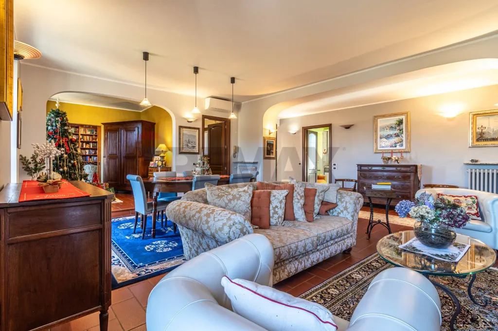 Séjour - Triplex Villa with Garden in Occhieppo Superiore