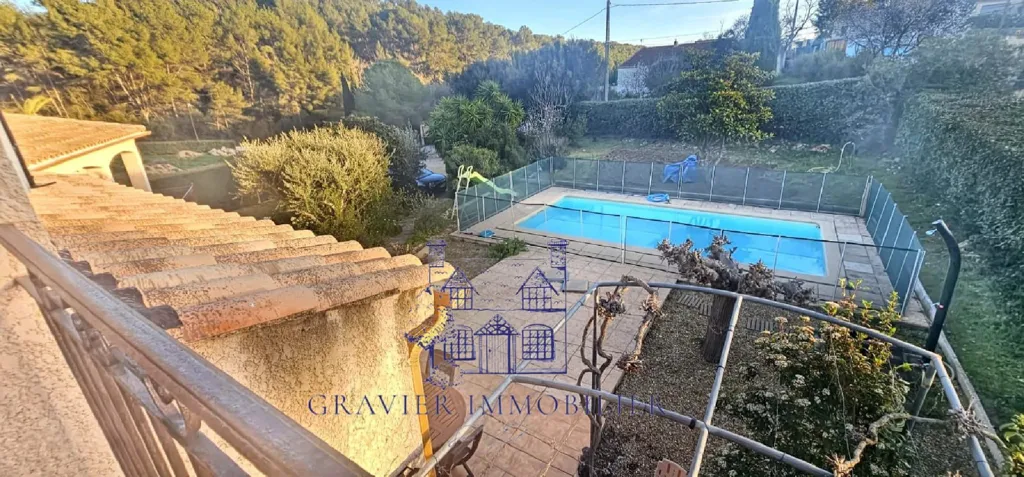 pool_area