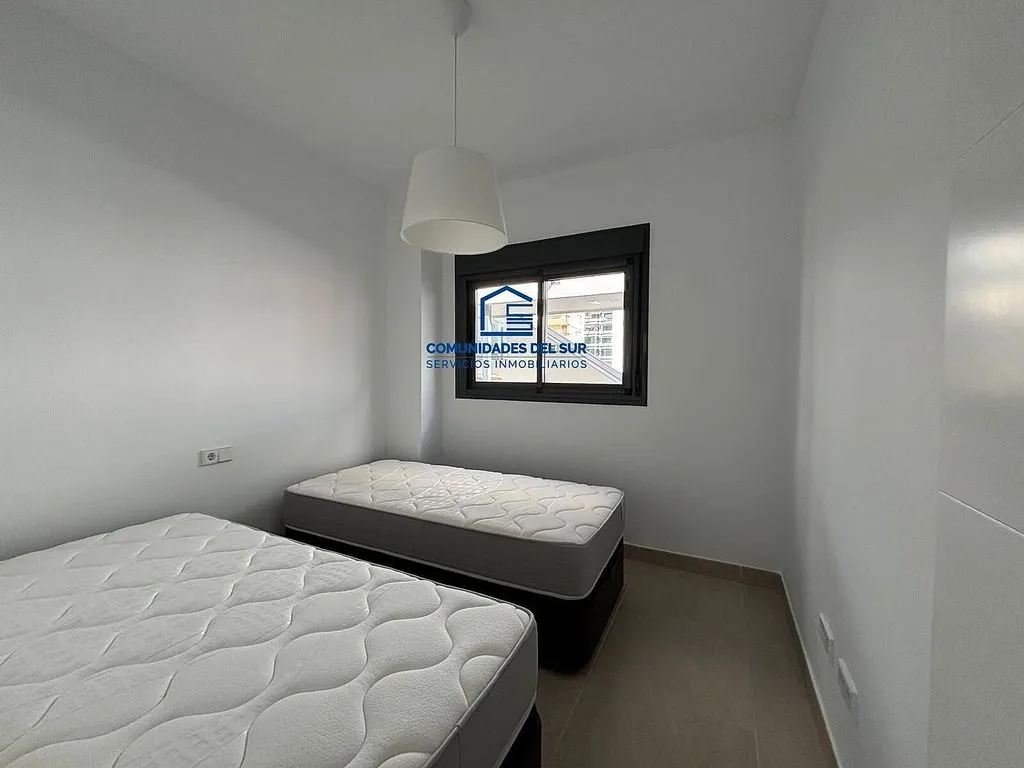 Chambres - Modern Apartment with Sea View in Fuentebravía