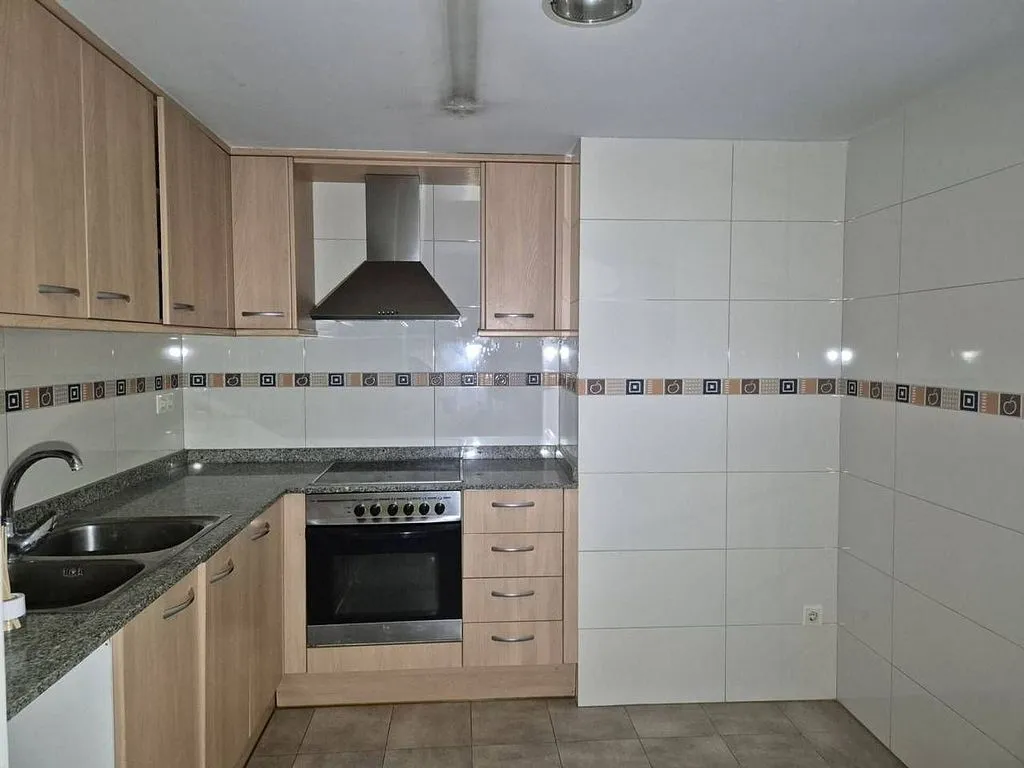 Cuisine - 2-Bedroom Apartment with Garage in Ca n'Anglada