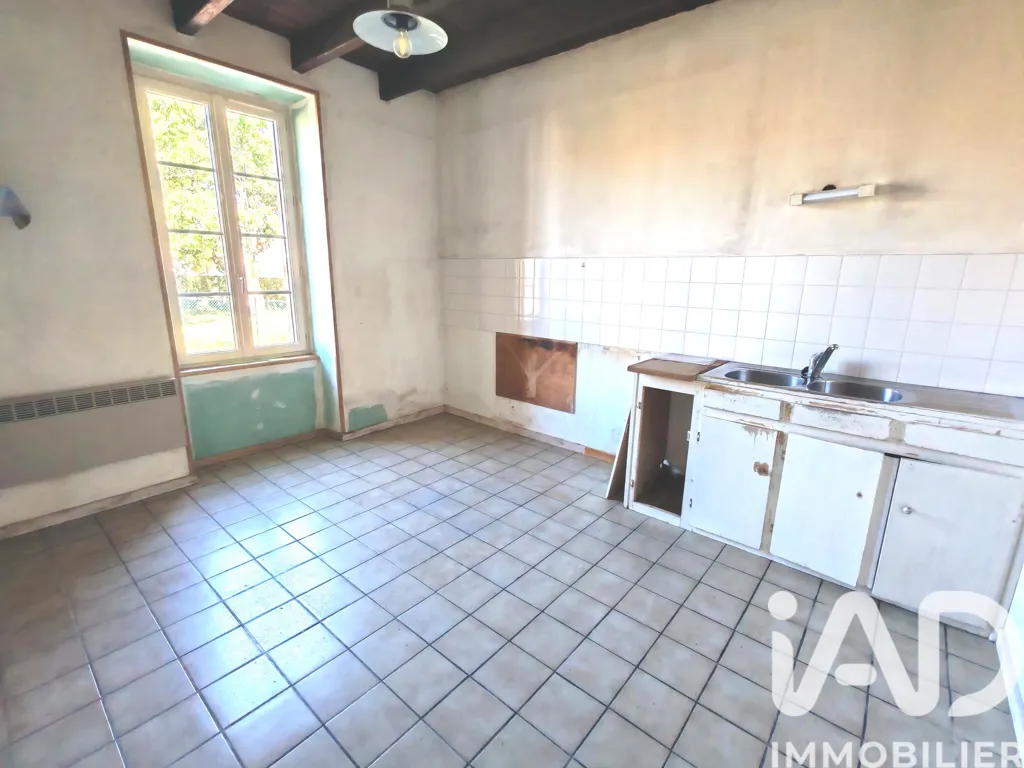 Cuisine - Maison avec Jardin et Préau à Saint-Juire-Champgillon