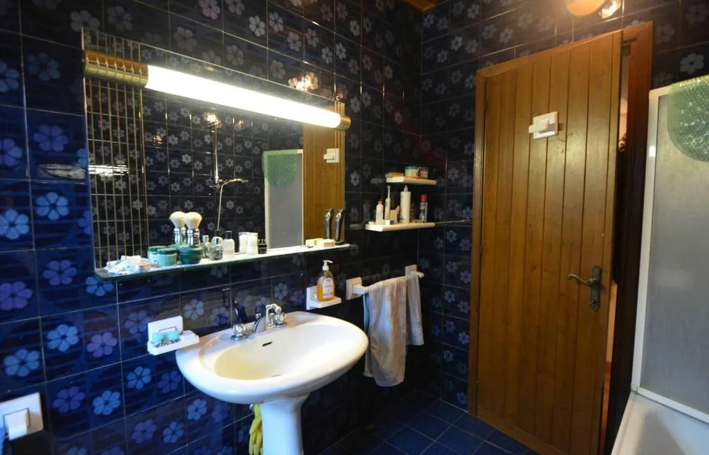 Salles de bain - Spacious Villa with Garden in Gallio