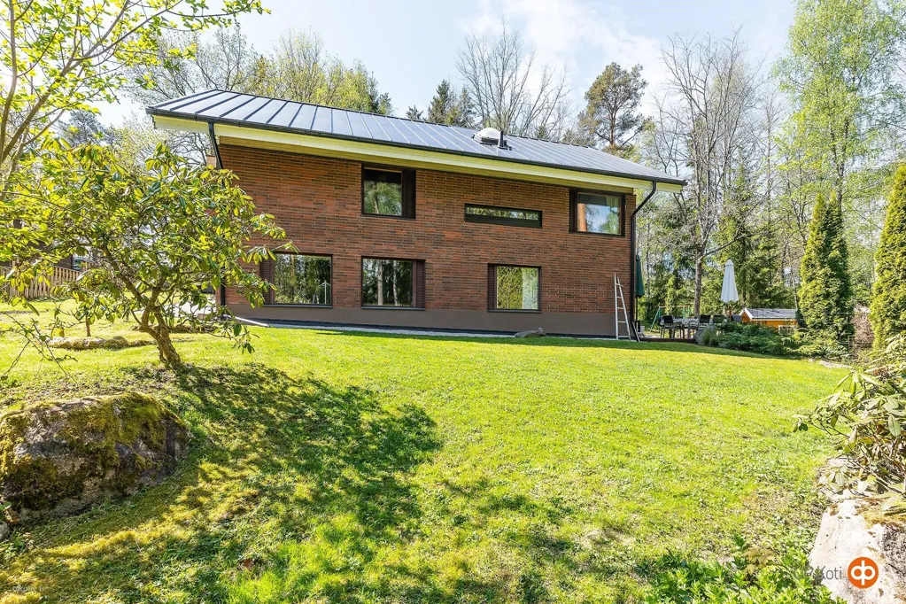 Esterno - Architectural House with Garden in Halikko