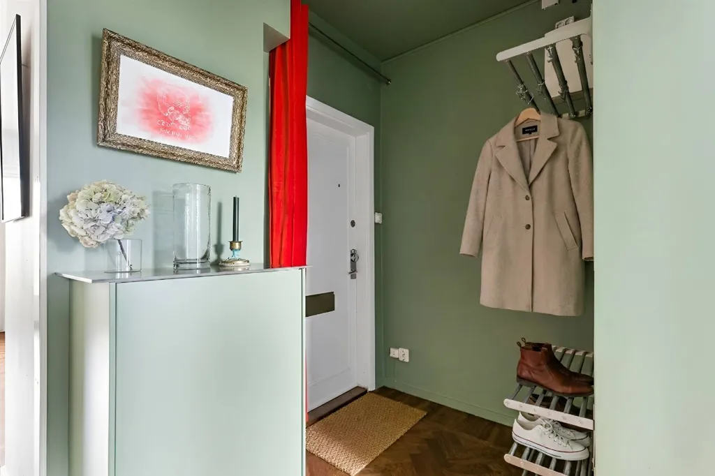 Entrée - 2-Bedroom Apartment with Two Balconies in Bromma