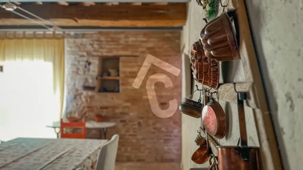 Söögituba - Rustic House with Private Garden in Jesi
