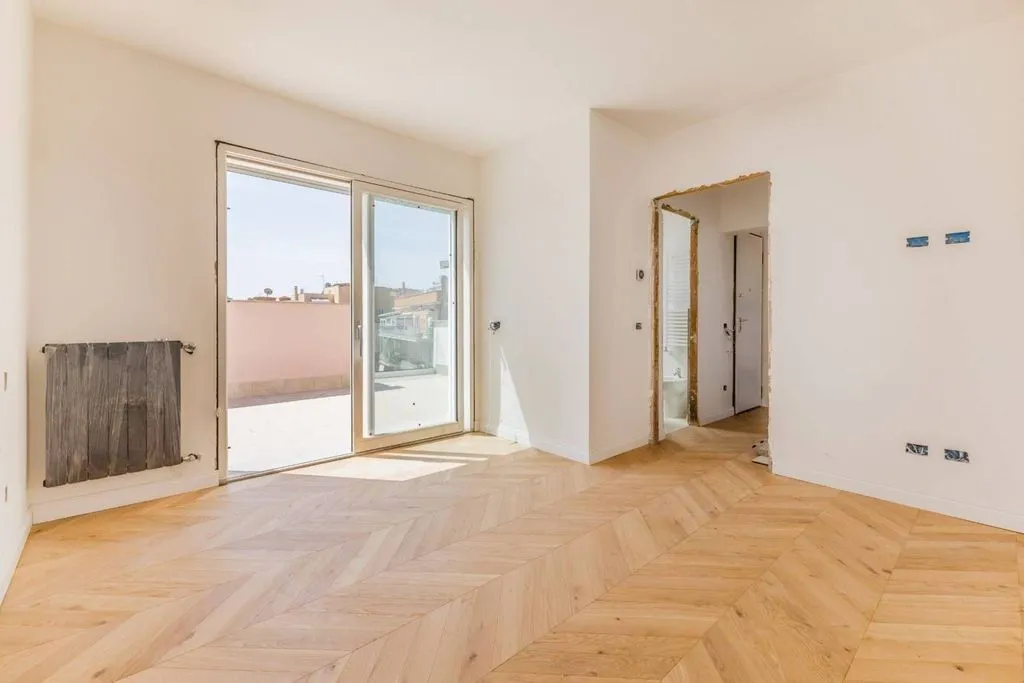 Pièces - Luxury Penthouse with South Exposure in Rome
