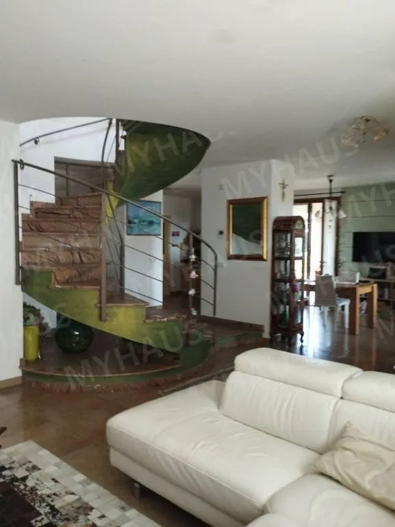 Elutuba - Luxury Villa with Private Garden in Gatteo