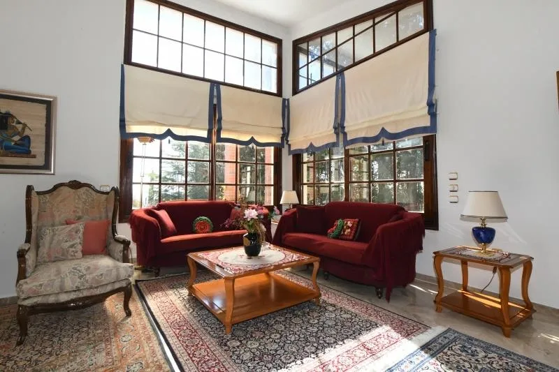 Living Room - Three-Storey House with Garden in Serrai Centre
