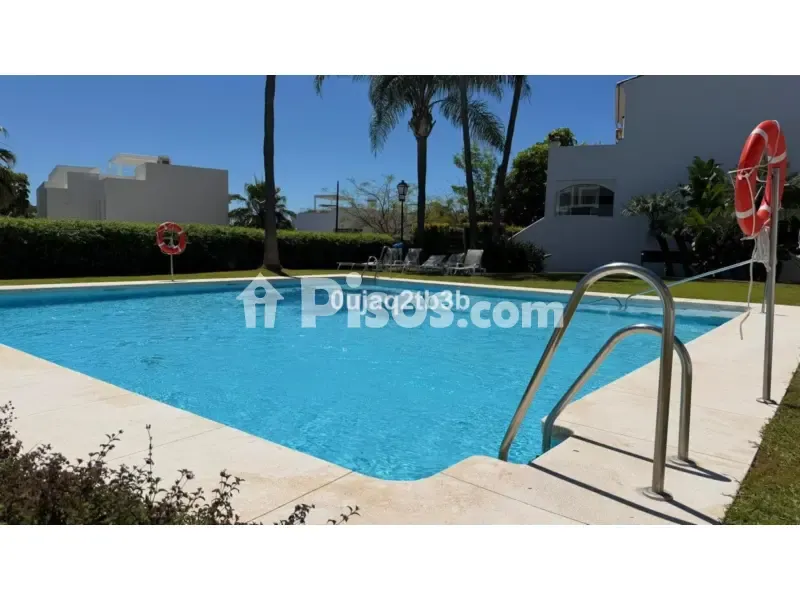 Piscine - Corner Adosada with Garden in El Paraíso