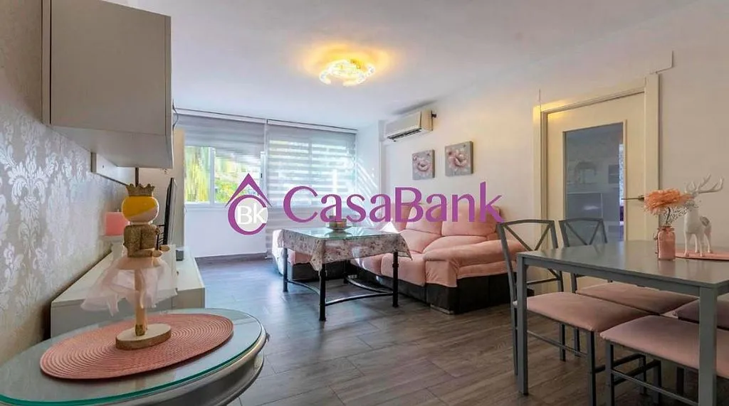 Salle à manger - Reformed Flat with Terrace in Fátima-Levante