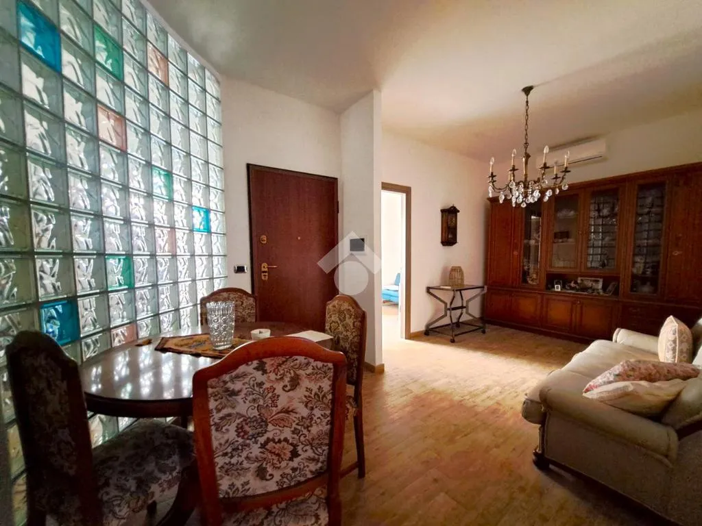 Salle à manger - Ground Floor Apartment with Private Courtyard in Usini
