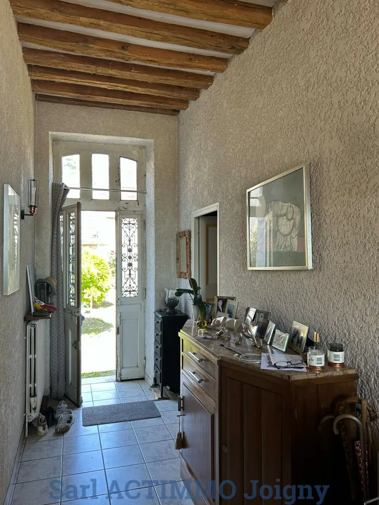 Ingresso - City Centre House with River View in Joigny