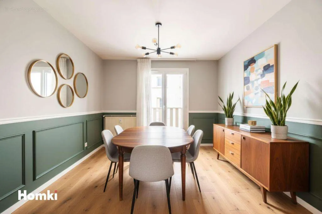 Söögituba - Top Floor Flat with Loggia in Clermont-Ferrand