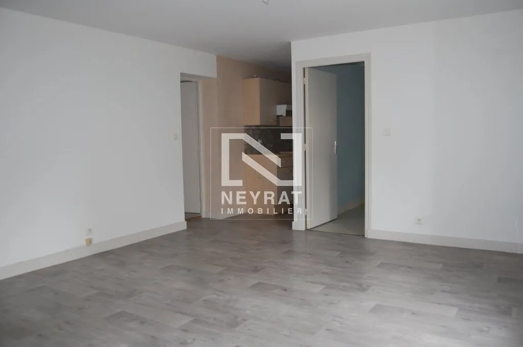 Pièces - Appartement T3 avec Interphone à Sennecey-le-Grand