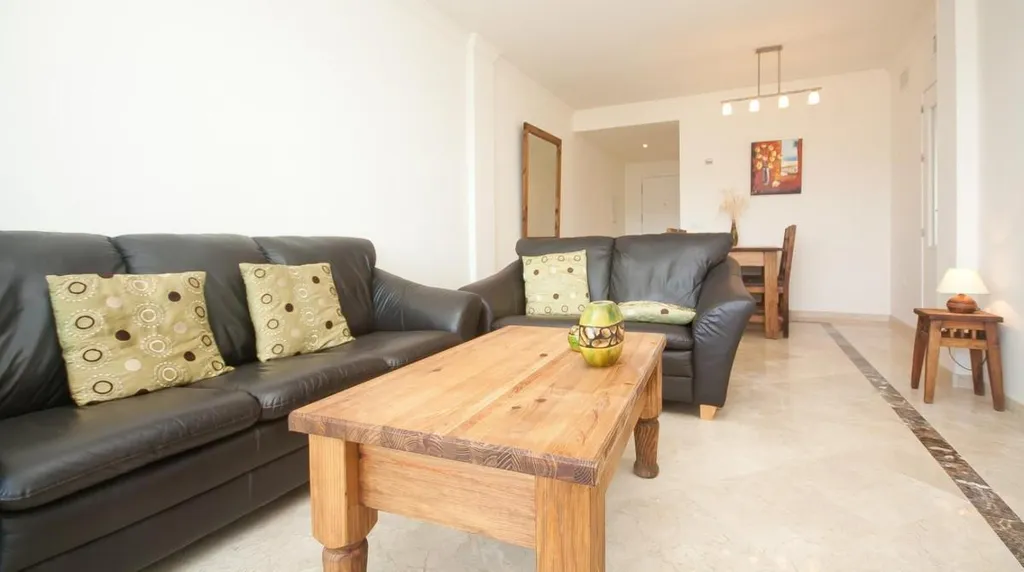 Séjour - 2-Bed Apartment with Terrace in La Duquesa, Manilva