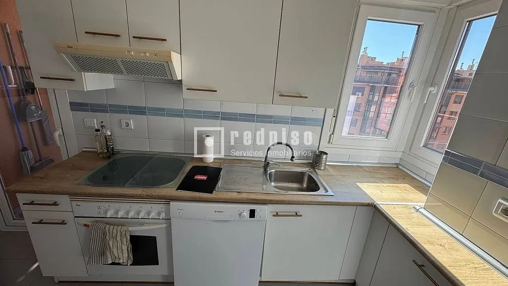 Cuisine - Apartment with Pool in Las Rosas, Madrid