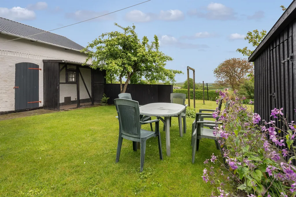 Aed - Family Villa with Scenic View in Elstrup