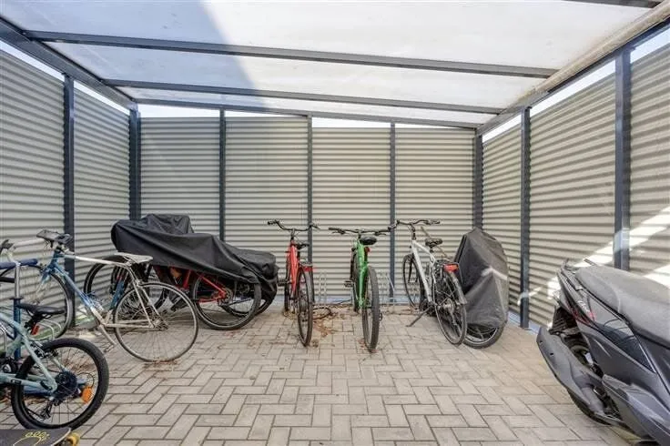 1 magamistoaga korter asukohas Sint-Genesius-Rode