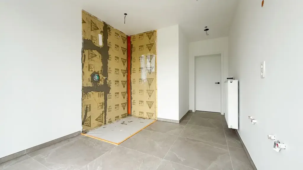 hallway_entrance