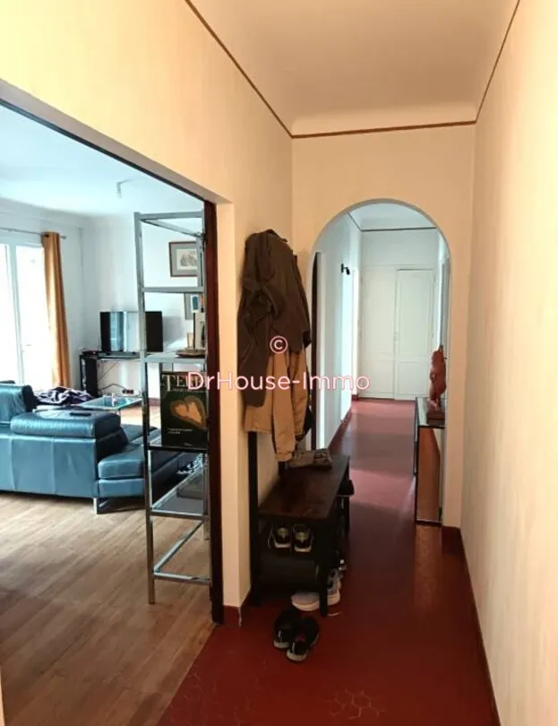 Hallway - Mixed-Use Building with Commercial Space in Excideuil